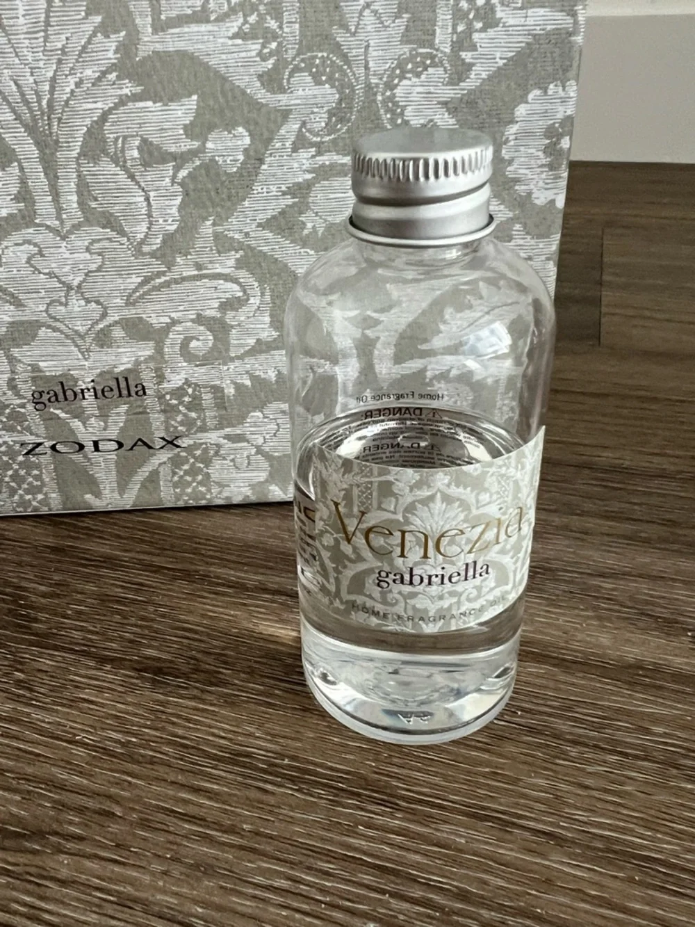 Venezia Porcelain Diffuser, “Gabriella”
